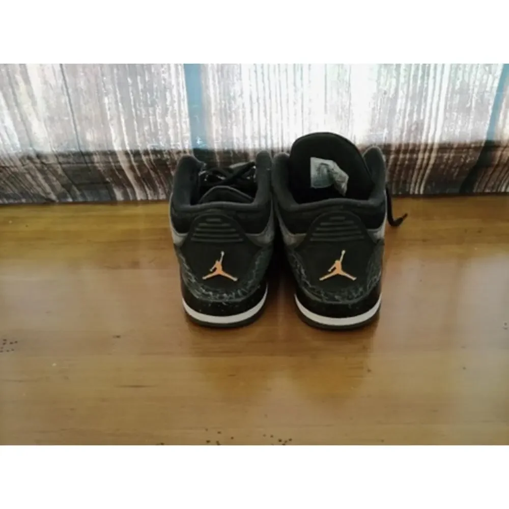 Jordan‎ Air Jordan 3 Retro Fear Pack Men's Sneakers Gray 3Y
